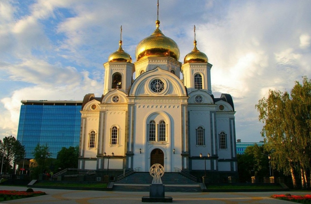 Войсковой собор Святого Благоверного князя Александра Невского в Краснодаре